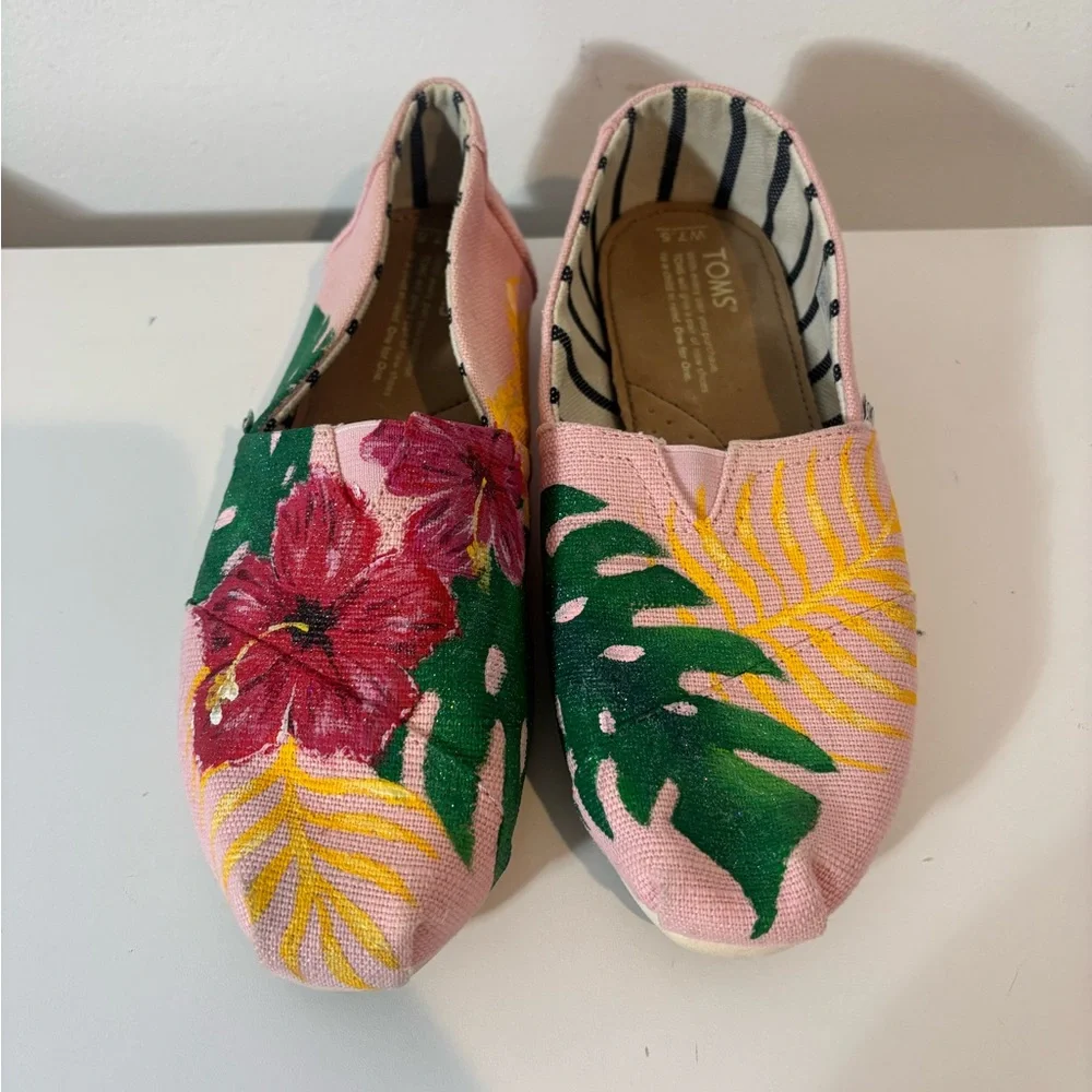 Toms Women’s 7.5W Hand Painted Canvas Alpargata Slip On Flat Shoes Tropical Vaca